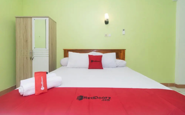 RedDoorz @ Frans Seda Kupang