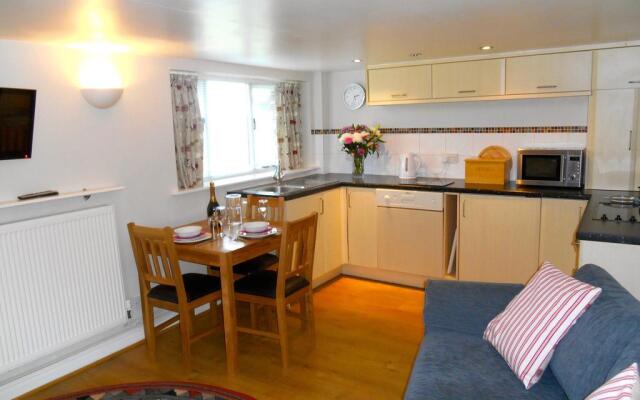 Coombe Farm