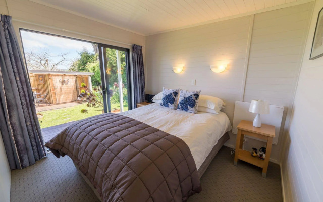 City Lights Boutique Lodge