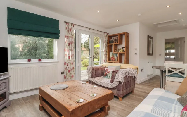 Ellesmere Cottage