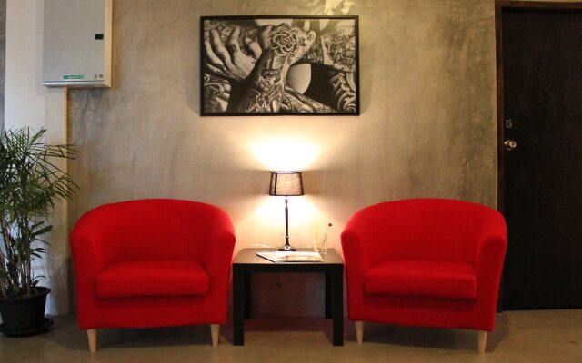Kama Bangkok - Boutique Bed & Breakfast - Hostel