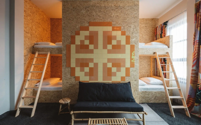 Superbude Altona Paradise