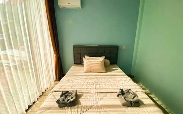 Villa Kamar Tamu Warungboto