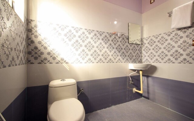 OYO 7096 Elite INN