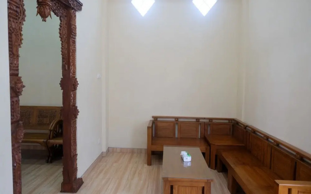 RedDoorz Syariah @ Klodran Solo