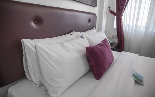 King Grand Boutique Hotel