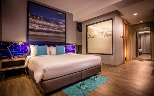The Crystal Hotel Buriram