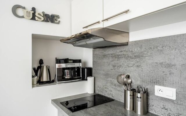 Apartment 4 People, 20 Meters From the Croisette!