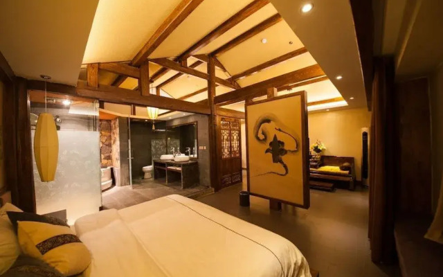 Floral Hotel Lijiang Yishe