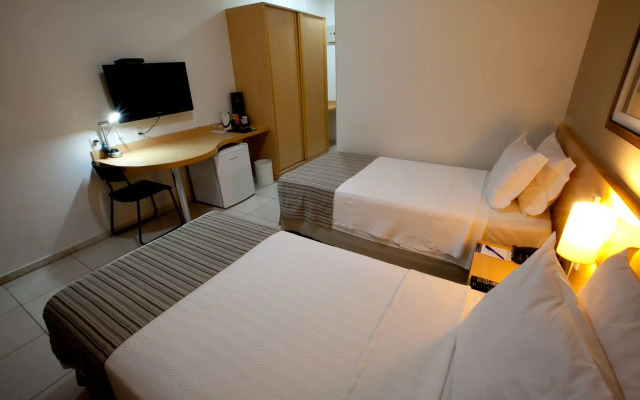Oitis Hotel