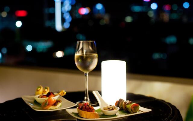EMM Hotel Saigon