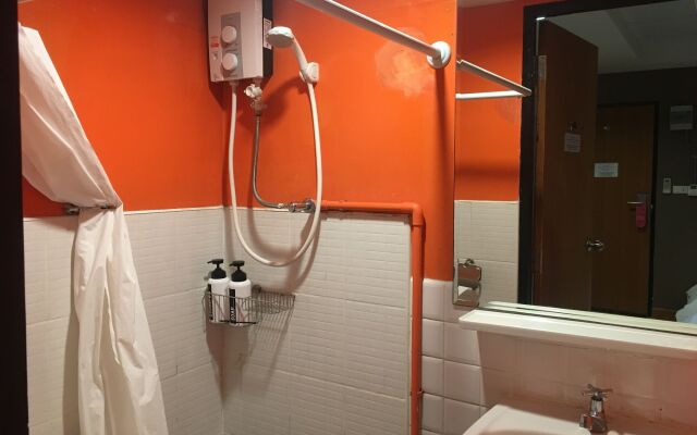 Room@Doze