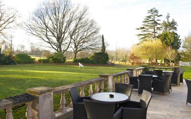 Oriel Hotel