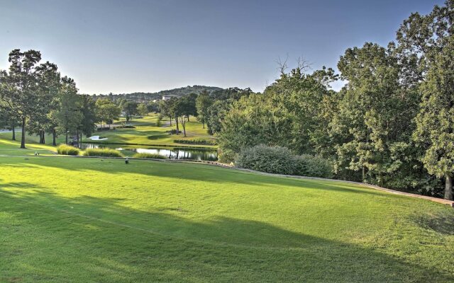 5 Mi to Strip! Pointe Royale Condo w/ Indoor Pool