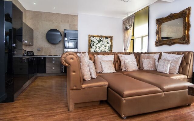 Signature Living Bold Street Apartments