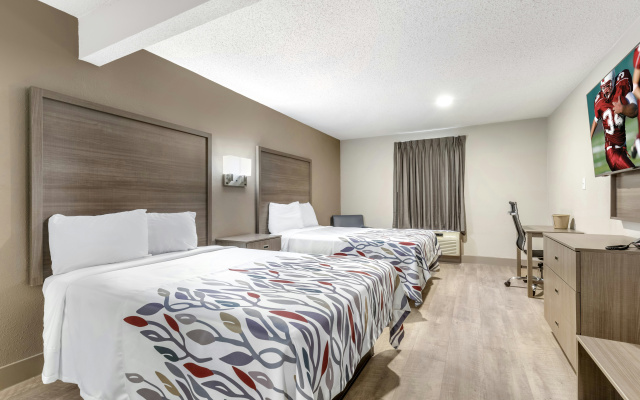 Red Roof Inn & Suites Newport News