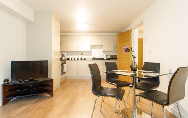 Dartford Serviced Apartment