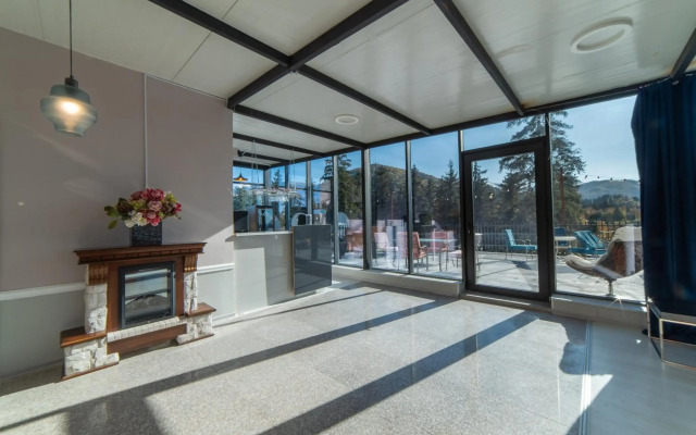 Grand Noel Bakuriani