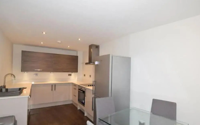 2 Bedroom Luxury Apartment in Leicester