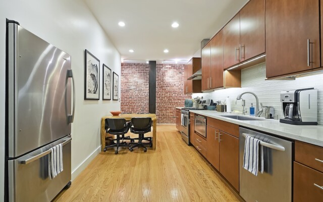 Newly Remodeled Loft In Lower Nob Hill 2 Bedroom Home by RedAwning