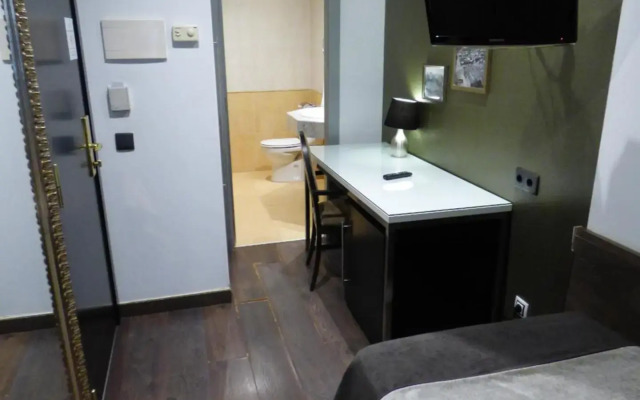 Holiday Inn, the niu - Loco Munich North by IHG