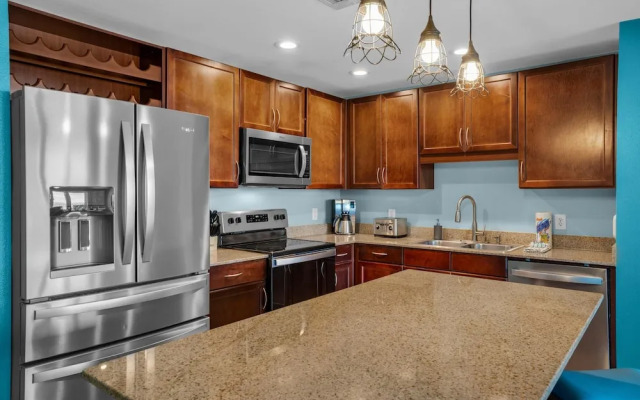 Laketown Wharf 607