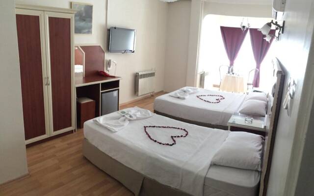 Efsane Hotel