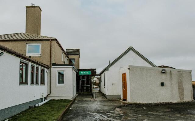 UIST Travel Accommodation