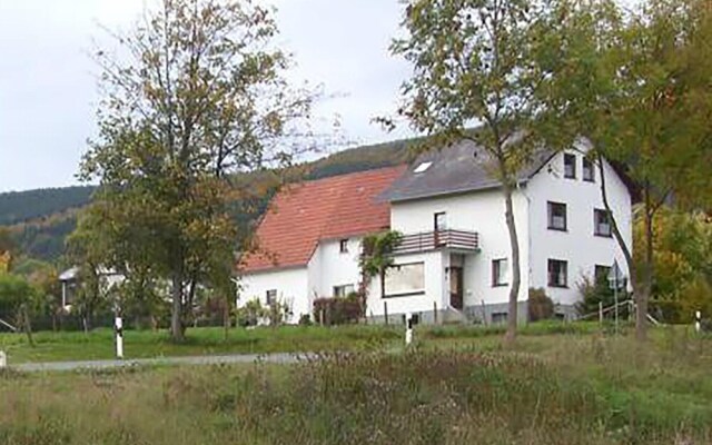 Beautiful Home in Medebach-düdinghausen With 6 Bedrooms and Wifi