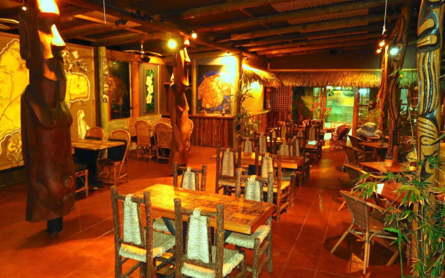 Hotel Manavai