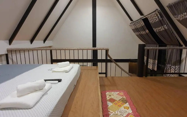 Oxy Resort