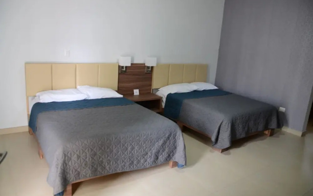 Hotel Monarca