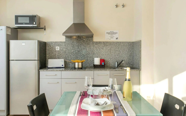 Apartments Sata Park Güell Area