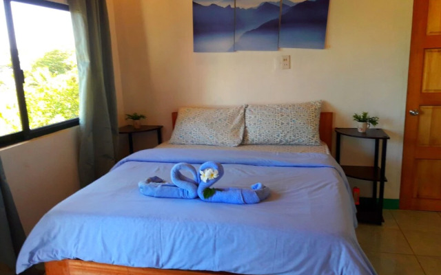 Thresher Cove Dive Resort