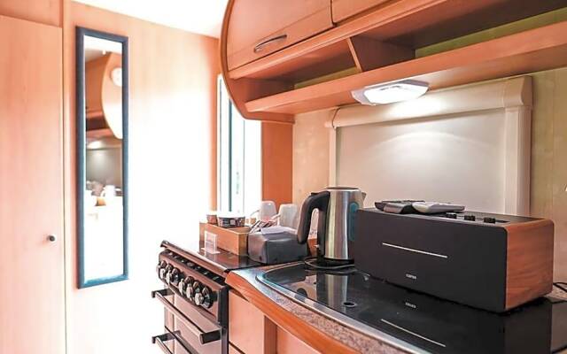 Loft Berry Resort