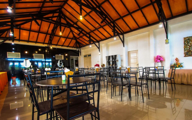 Oyo 965 Gading Guesthouse