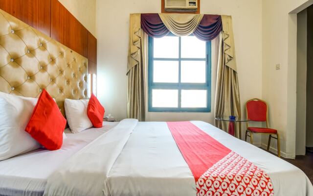 OYO 271 Parasol Hotel