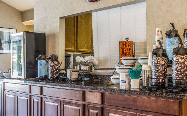 Quality Inn Half Moon Bay/Miramar Beach