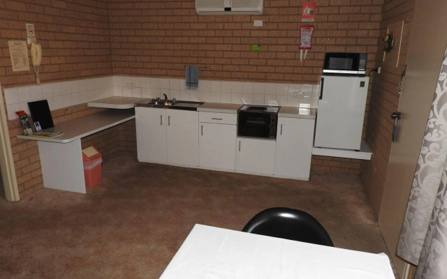 Lone Pine Motel - Corowa