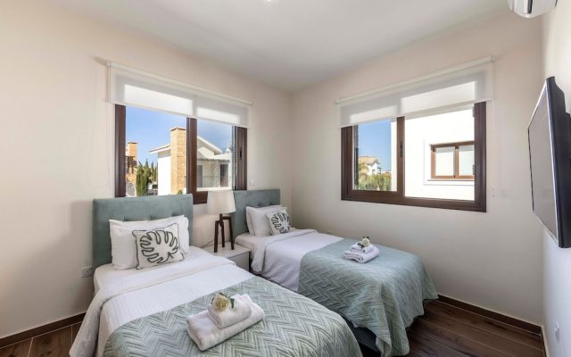 Ayia Napa Seafront Ionion Villa H5