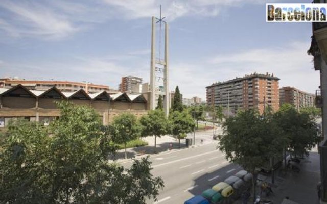 Barcelona Centric Apartment