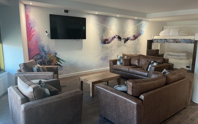The Bling Hotel by UStay