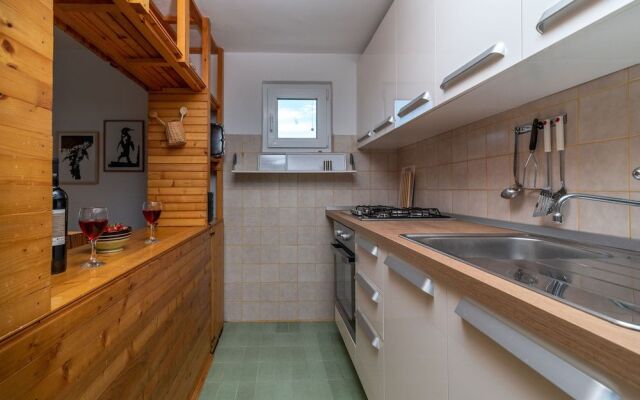 Casa Verde Apartment House