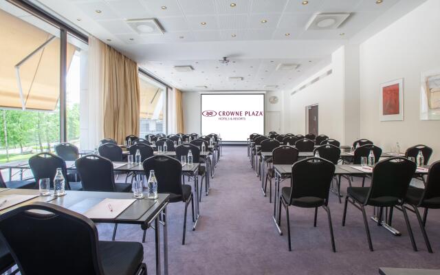 Crowne Plaza Helsinki by IHG