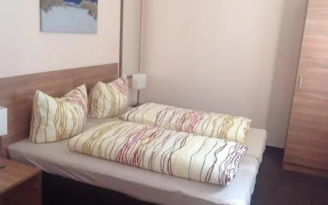 Pension An Der Werft II