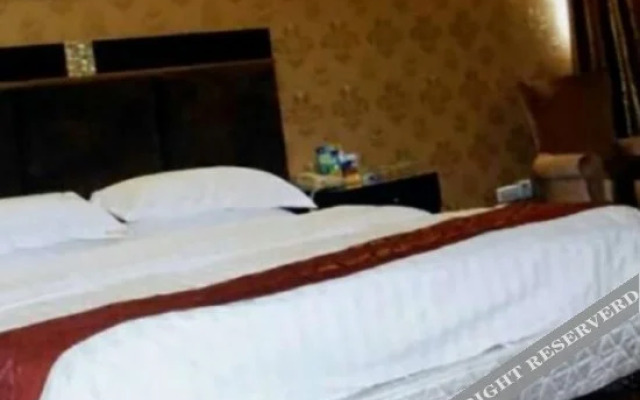 Chongqing Ruiyate Business Hotel (Hangu Square)