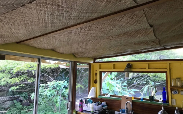 Sweet Spot Stay - Tikis and Treetops