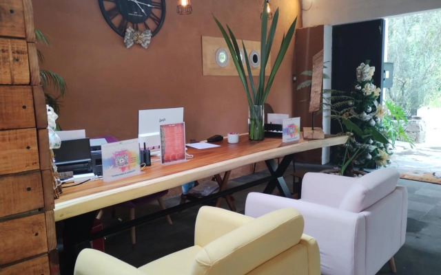 Encino House Hotel Boutique