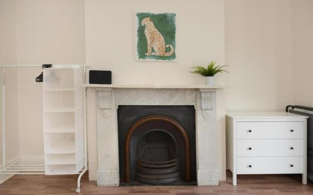 2 Bedroom Maisonette in Central Southampton