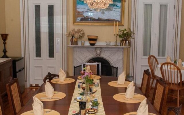 Blind Tiger Portland – Carleton Street